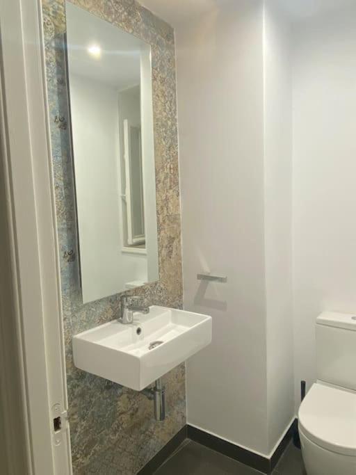Nuevo! Piso Al Lado De Catedral - Oviedo Apartment Luaran gambar